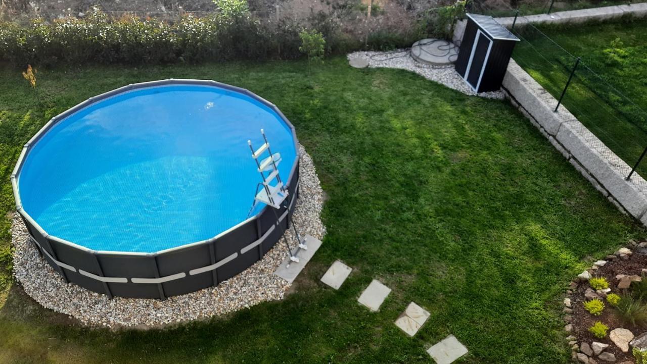 Villa Cachada Turhouse à Mos Extérieur photo